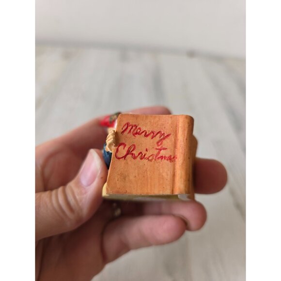 Vintage elf reading book Santa figurine village Xmas - Picture 7 of 8